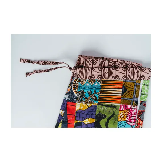 Patchwork-Unikat-Hose Adodoe Details