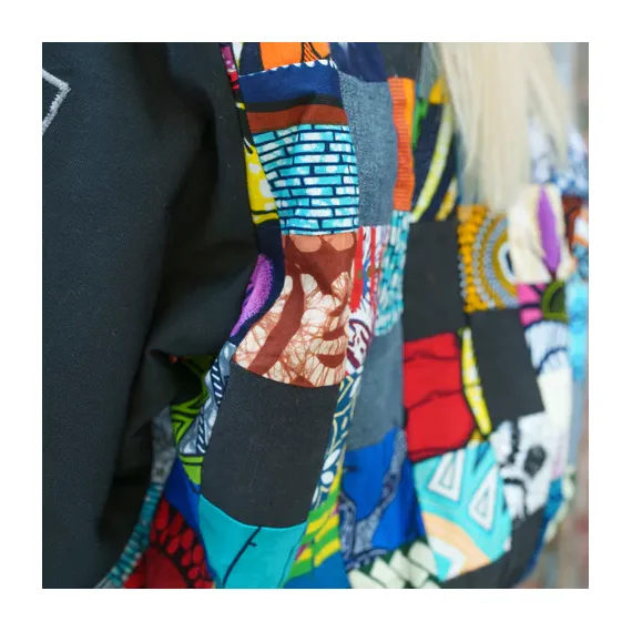 Damen Unikat Jacke Details