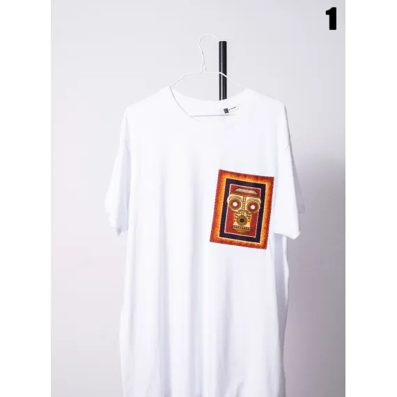 Stammesmaske T-Shirts Voderseite