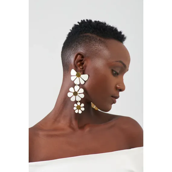 Blumen-Ohrring Seite rechts